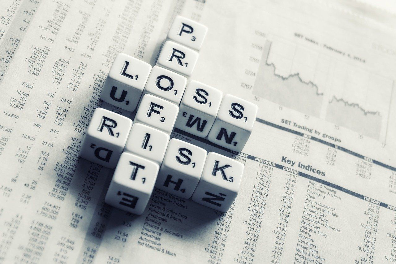 découvrez ce que sont les risques financiers, leurs types, leurs causes et comment les anticiper pour mieux protéger vos investissements ou votre entreprise.